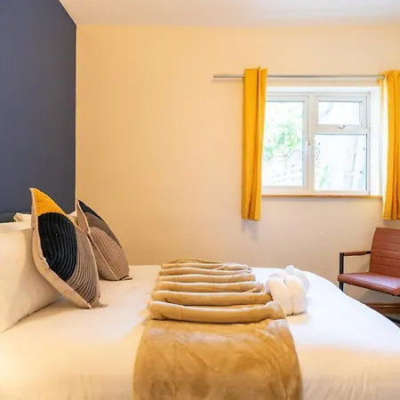 Stylish Retreat - 2-bedroom In Easton Appartement Bristol