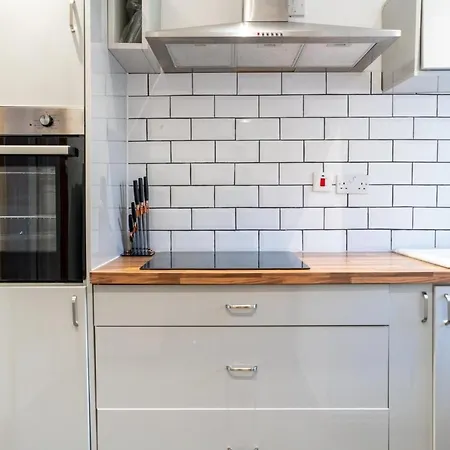 Apartman Stylish Retreat - 2-bedroom In Easton *